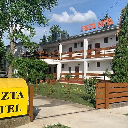 Puszta Hotel Berekfürdő Exterior foto