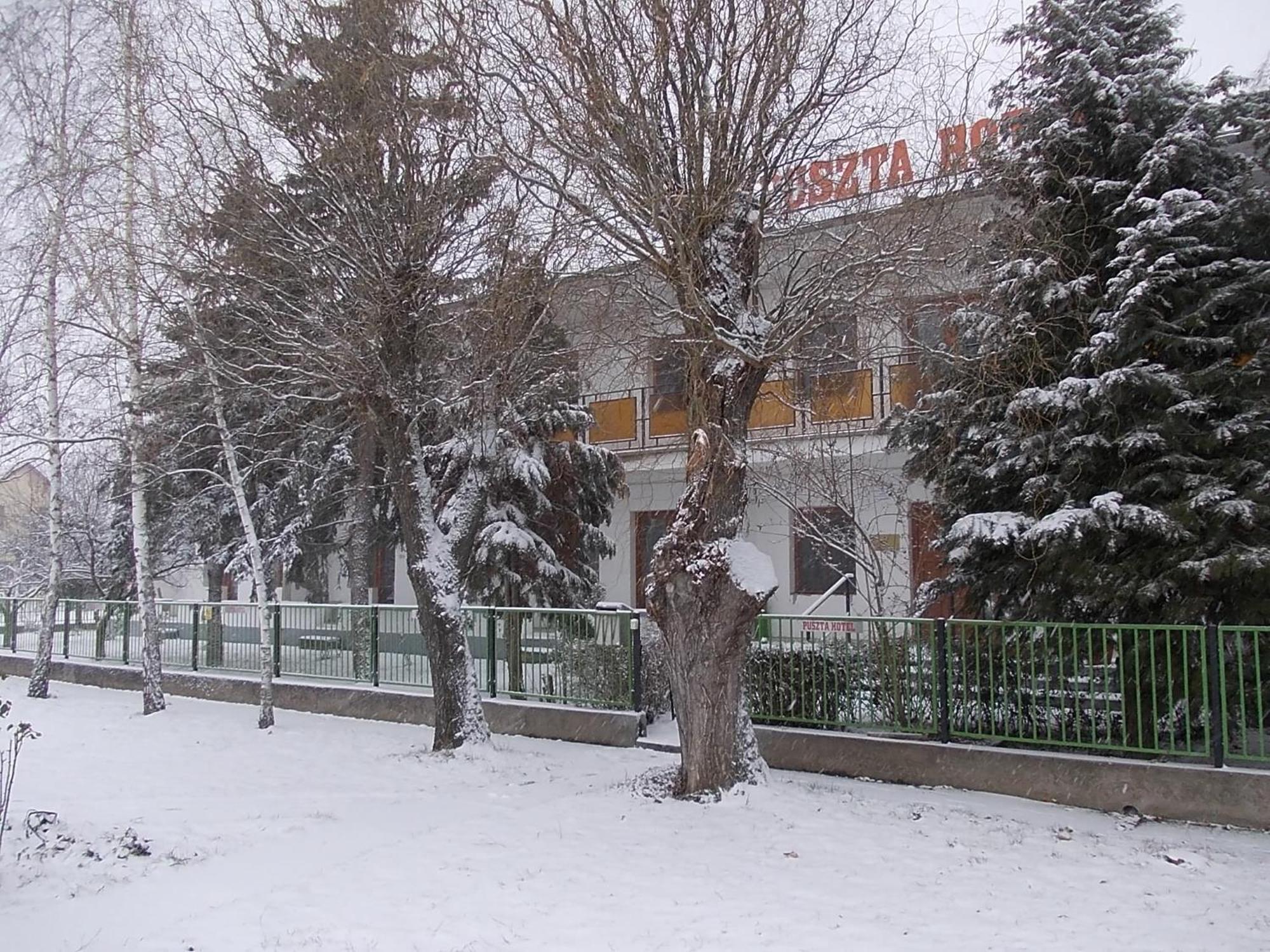 Puszta Hotel Berekfürdő Exterior foto